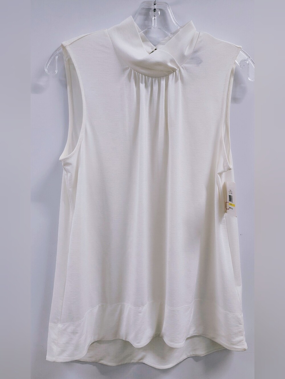 NWT Ellen Tracy Sleeveless Mock Turtleneck Flowy Cream Versatile Top Womens Sz M